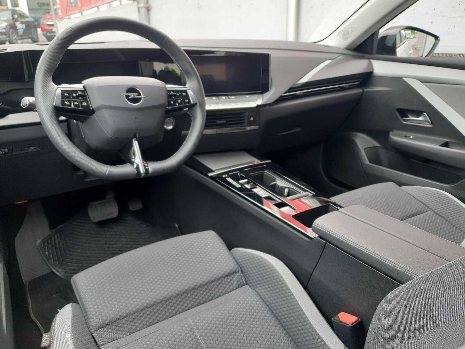 OPEL Astra 1.5 D Swiss Plus
