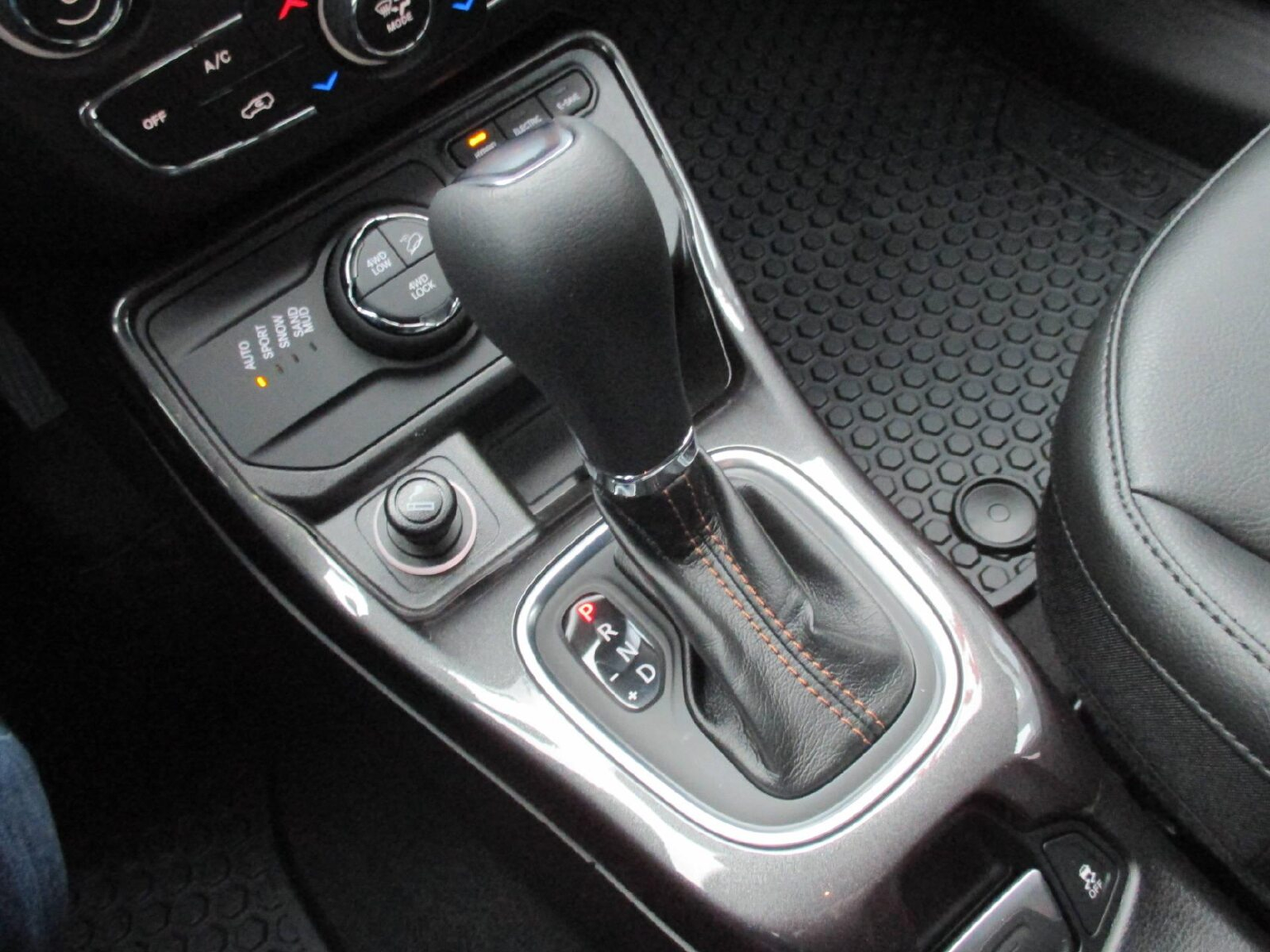 JEEP Compass 1.3 Limited 4xe