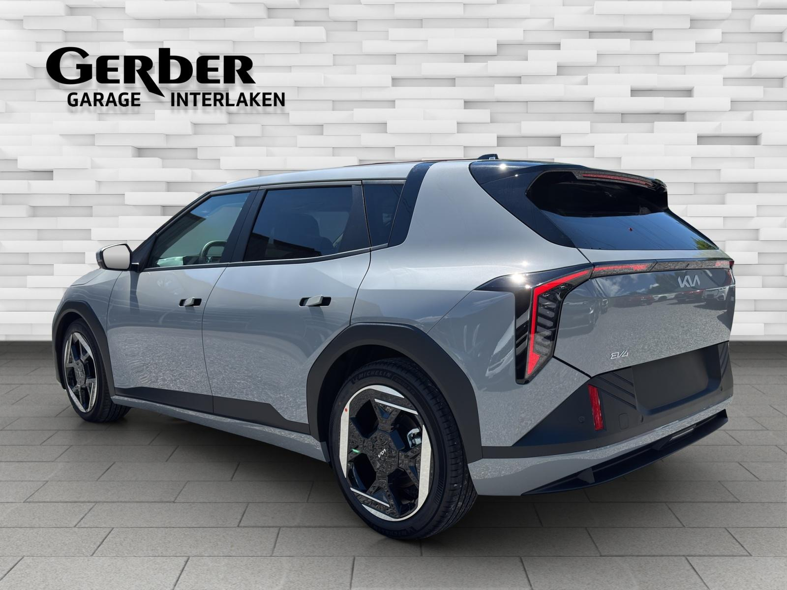 KIA EV4 81 kWh Earth+