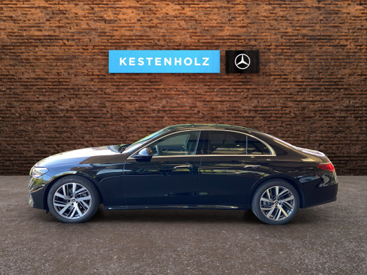 MERCEDES-BENZ E 220 d 4Matic
