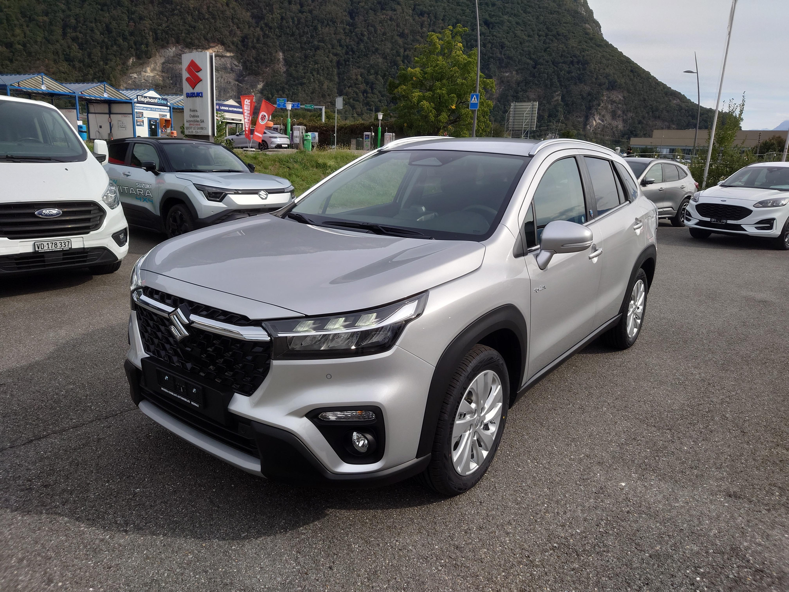 SUZUKI S-Cross 1.4 T Piz Sulai Hybrid 4x4