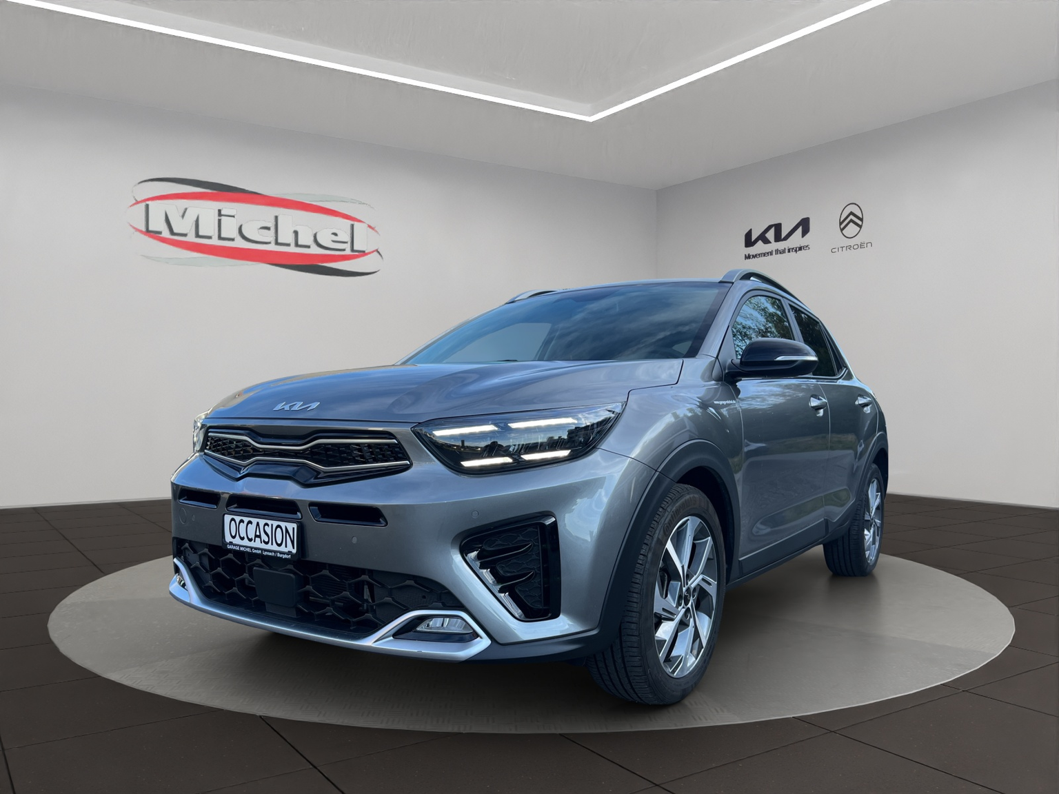 KIA Stonic 1.0 T-GDi GT-Line / Sportlenkrad / LED Scheinwerfer / USB-Anschluss