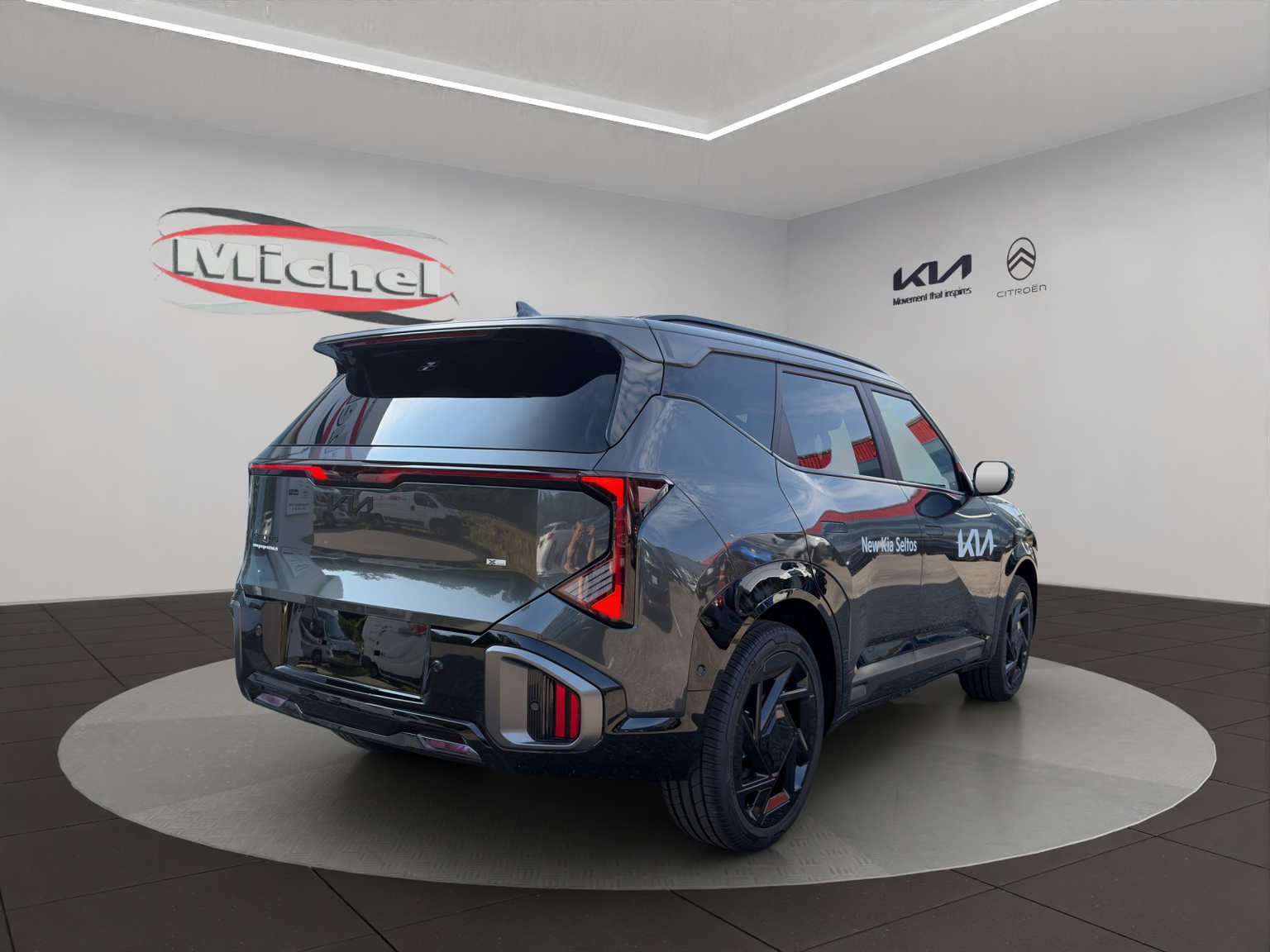 KIA Seltos 1.6T-GDi X-Line 7DCT 4x4** der neue SUV Allrad mit kraftvollem Design** / 0.99% Leasing-Aktion