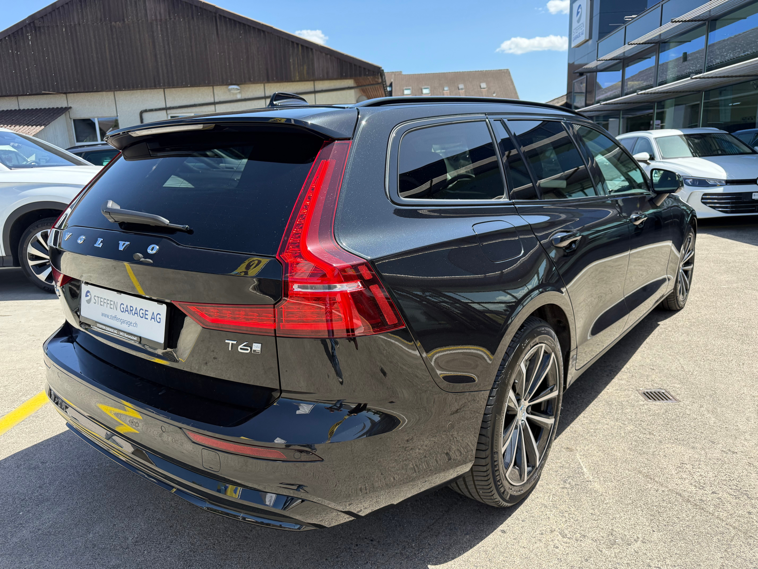 VOLVO V60 T6 eAWD Plug in Hybrid Plus Dark Geartronic
