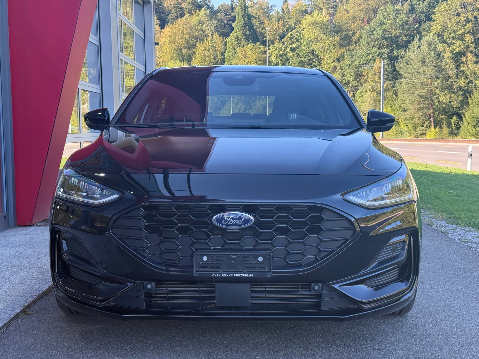 FORD Focus 1.0 MHEV ST-Line Automat LEASING AB 244.25 CHF / MONAT