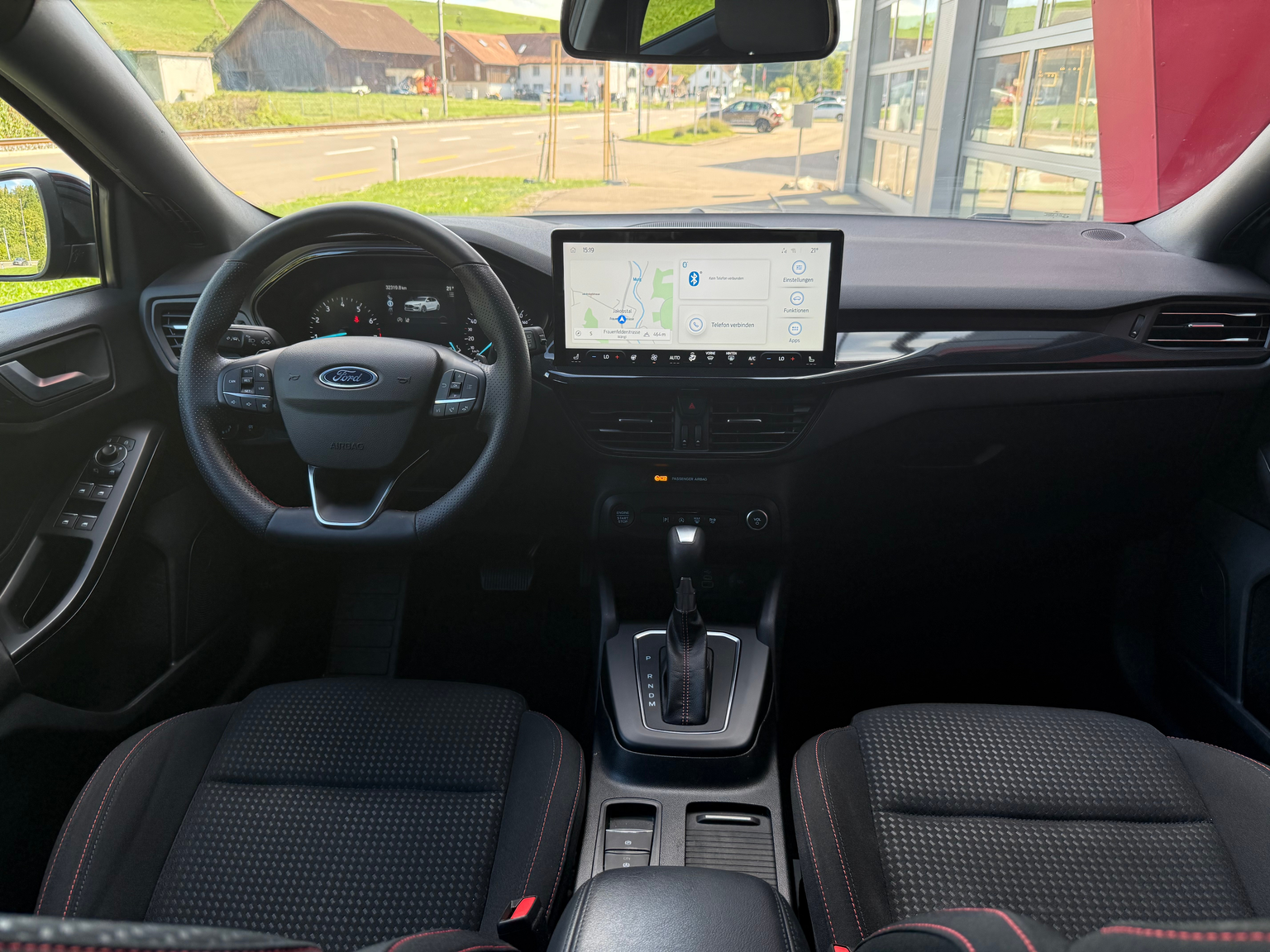 FORD Focus 1.0 MHEV ST-Line Automat LEASING AB 244.25 CHF / MONAT
