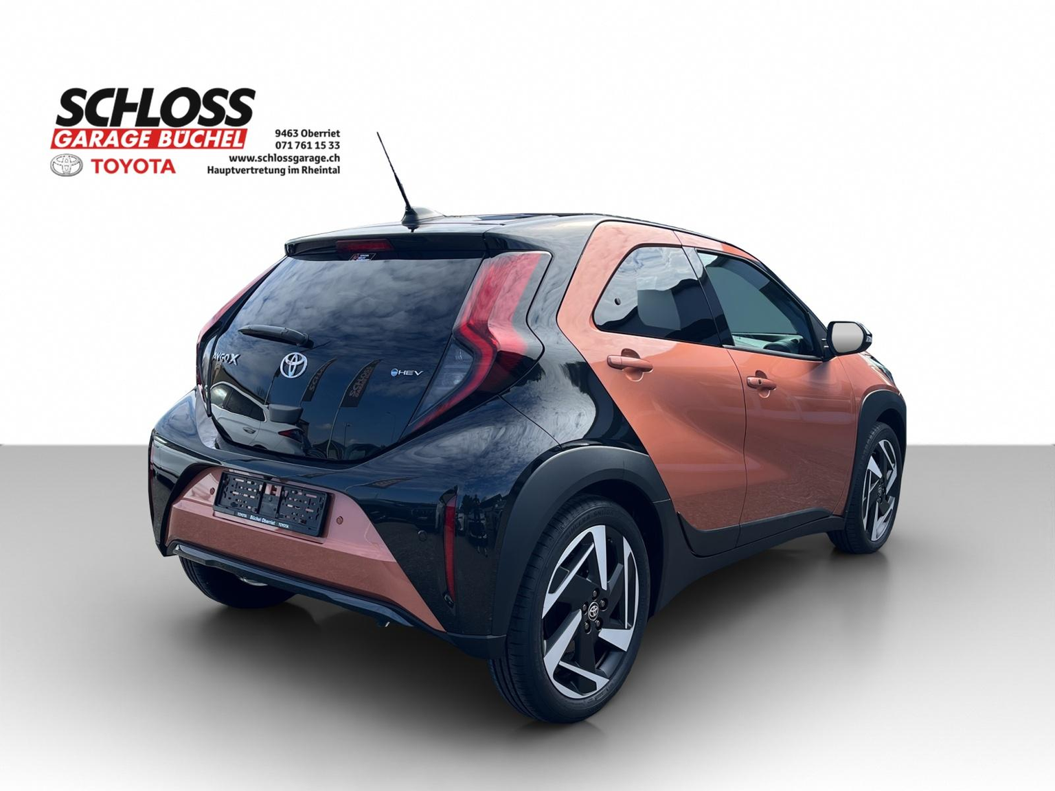 TOYOTA Aygo X 1.5 VVT-i HSD Style
