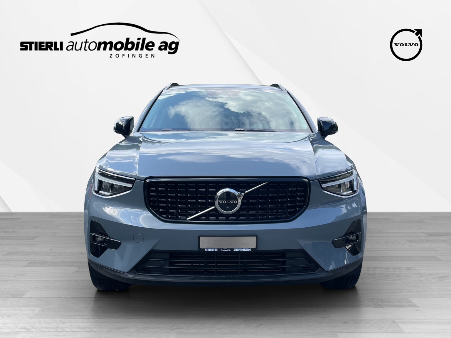 VOLVO XC40 1.5 T5 PiH Ultimate Dark