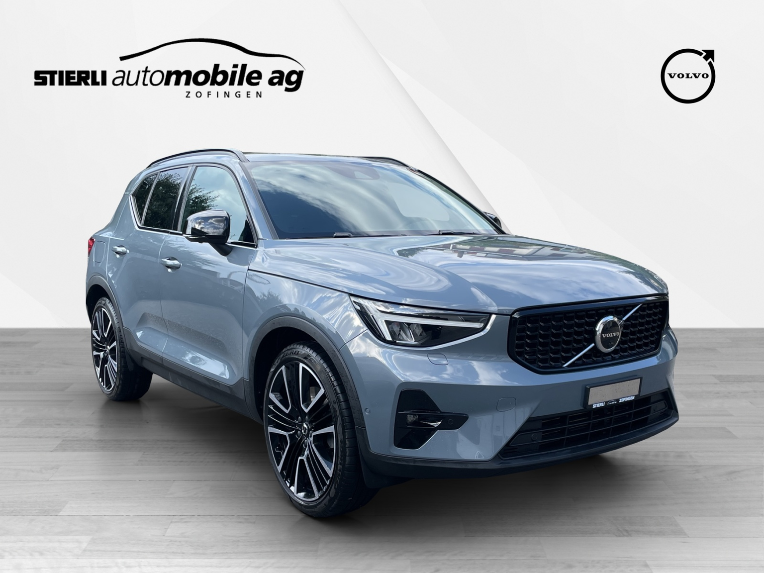VOLVO XC40 1.5 T5 PiH Ultimate Dark