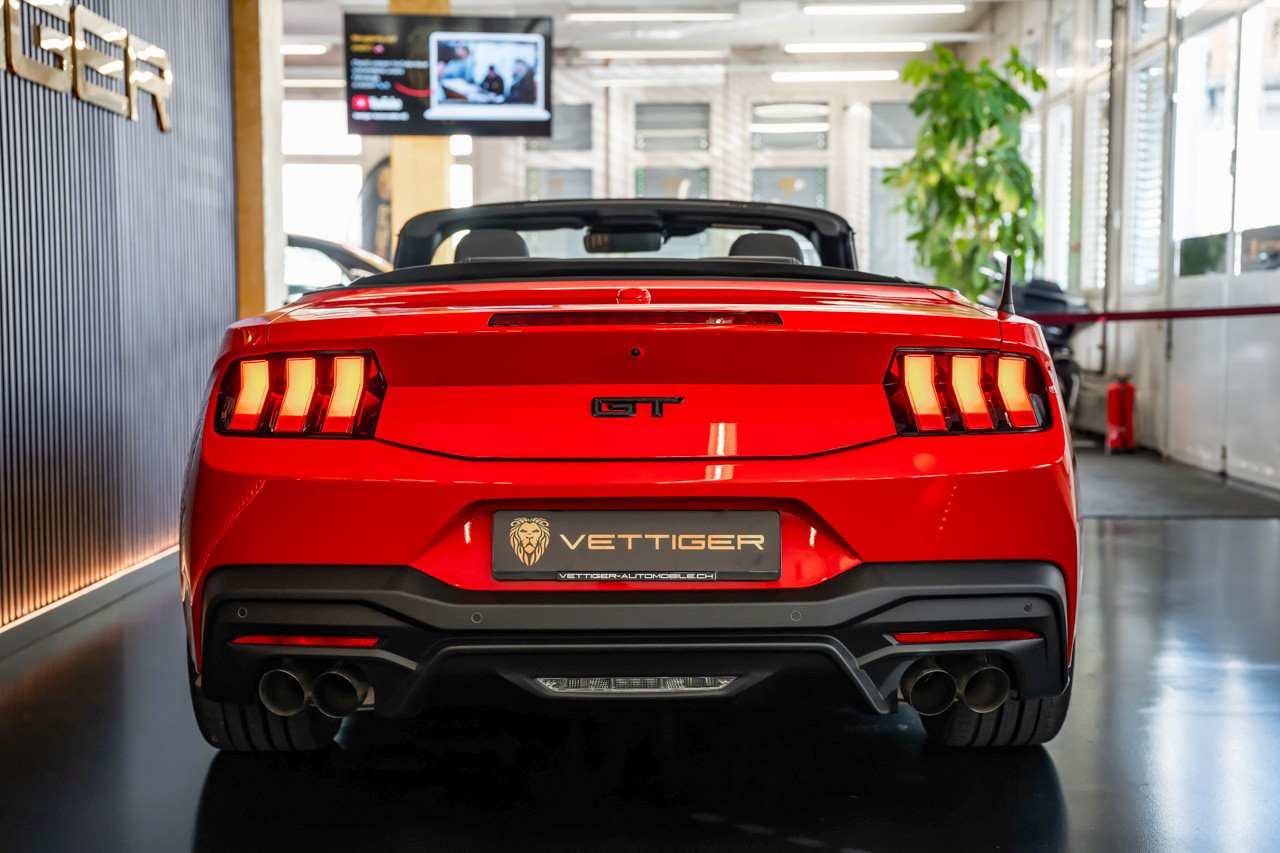 FORD Mustang Convertible 5.0 V8 GT