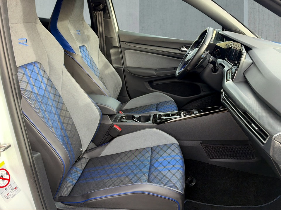 VW Golf 2.0 TSI R DSG 4Motion R Performance