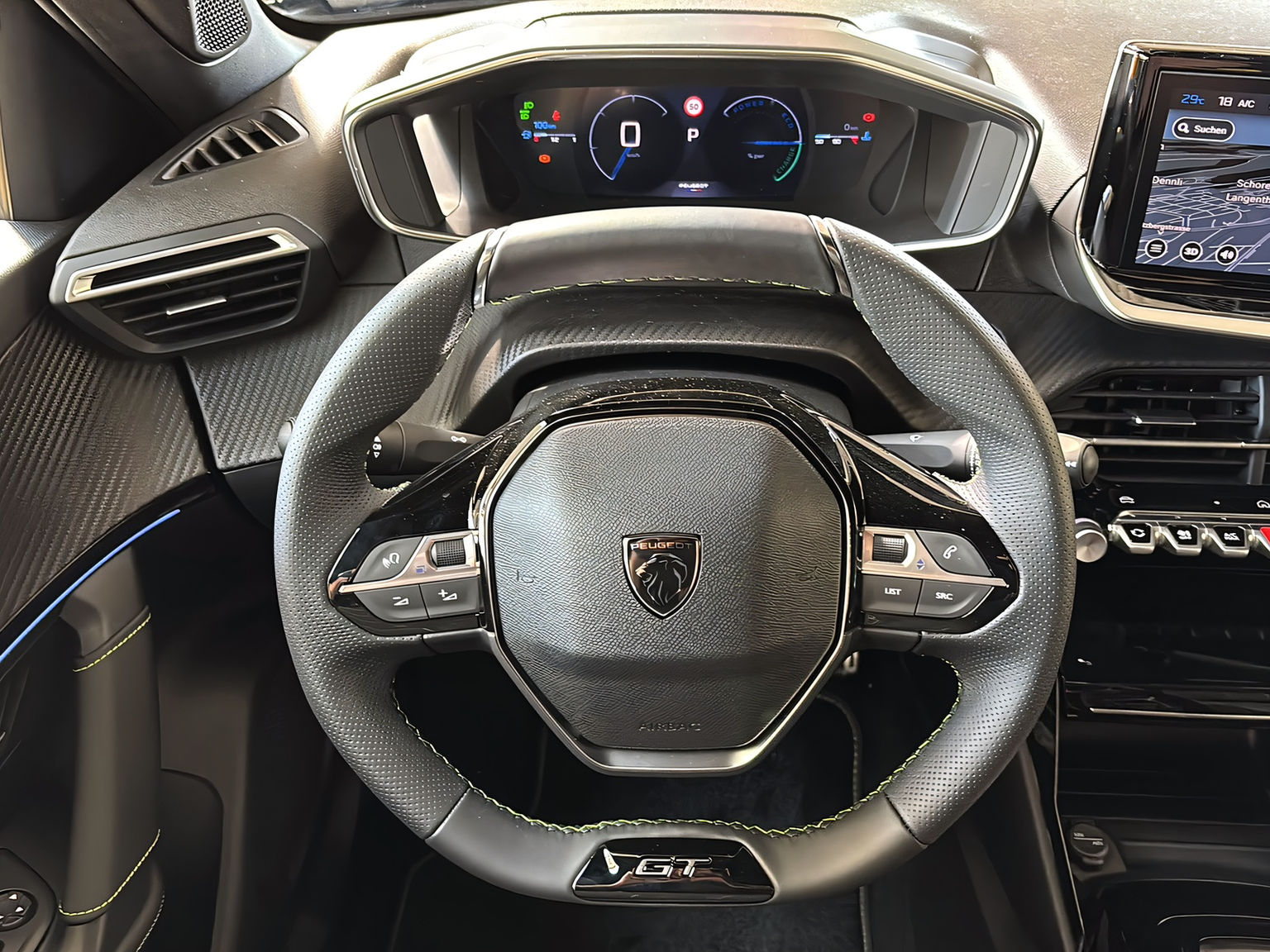 PEUGEOT 2008 1.2 Hybrid 145 GT Exclusive