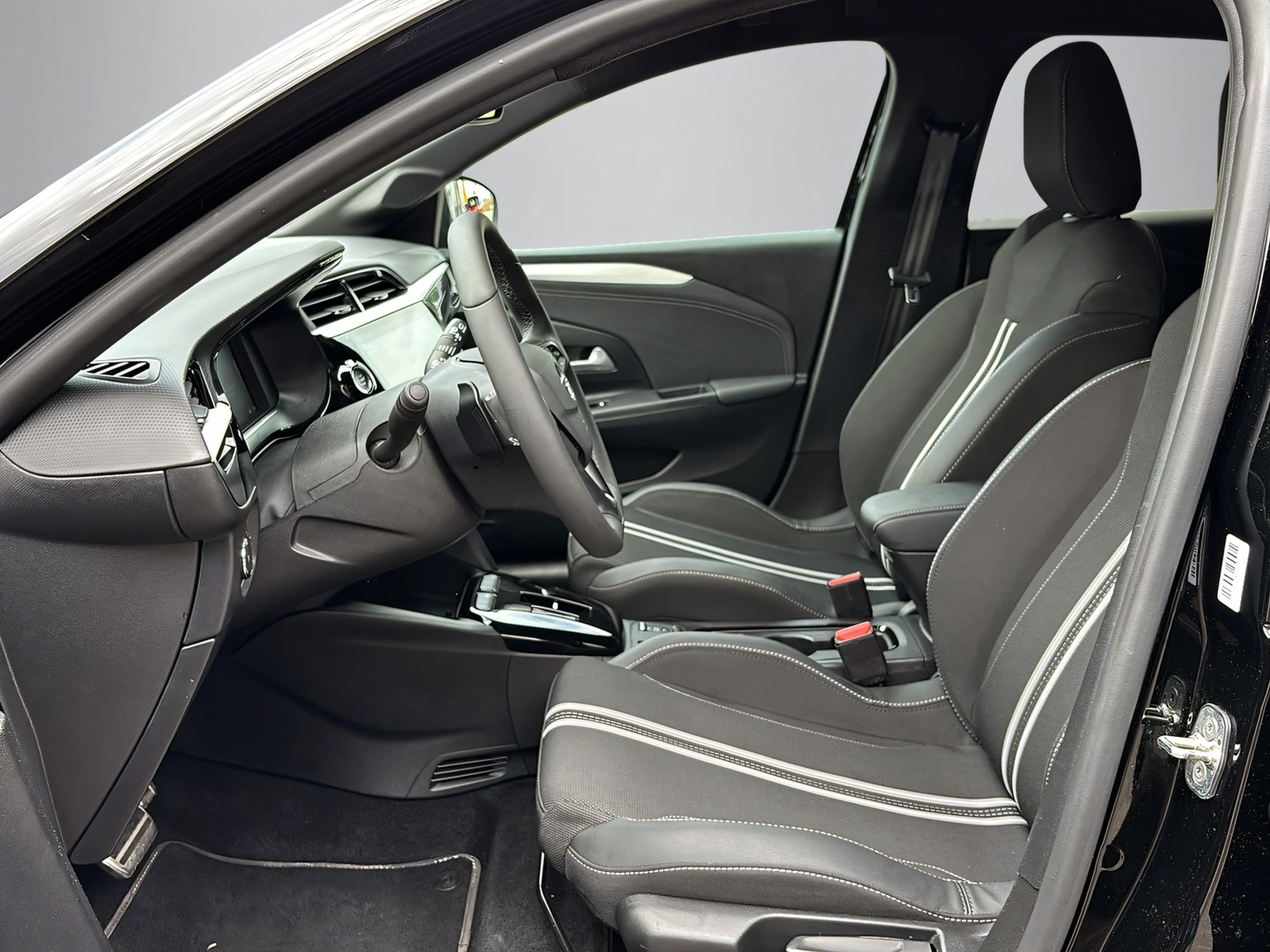 OPEL Corsa F 1.2 T 145 Hybrid GS