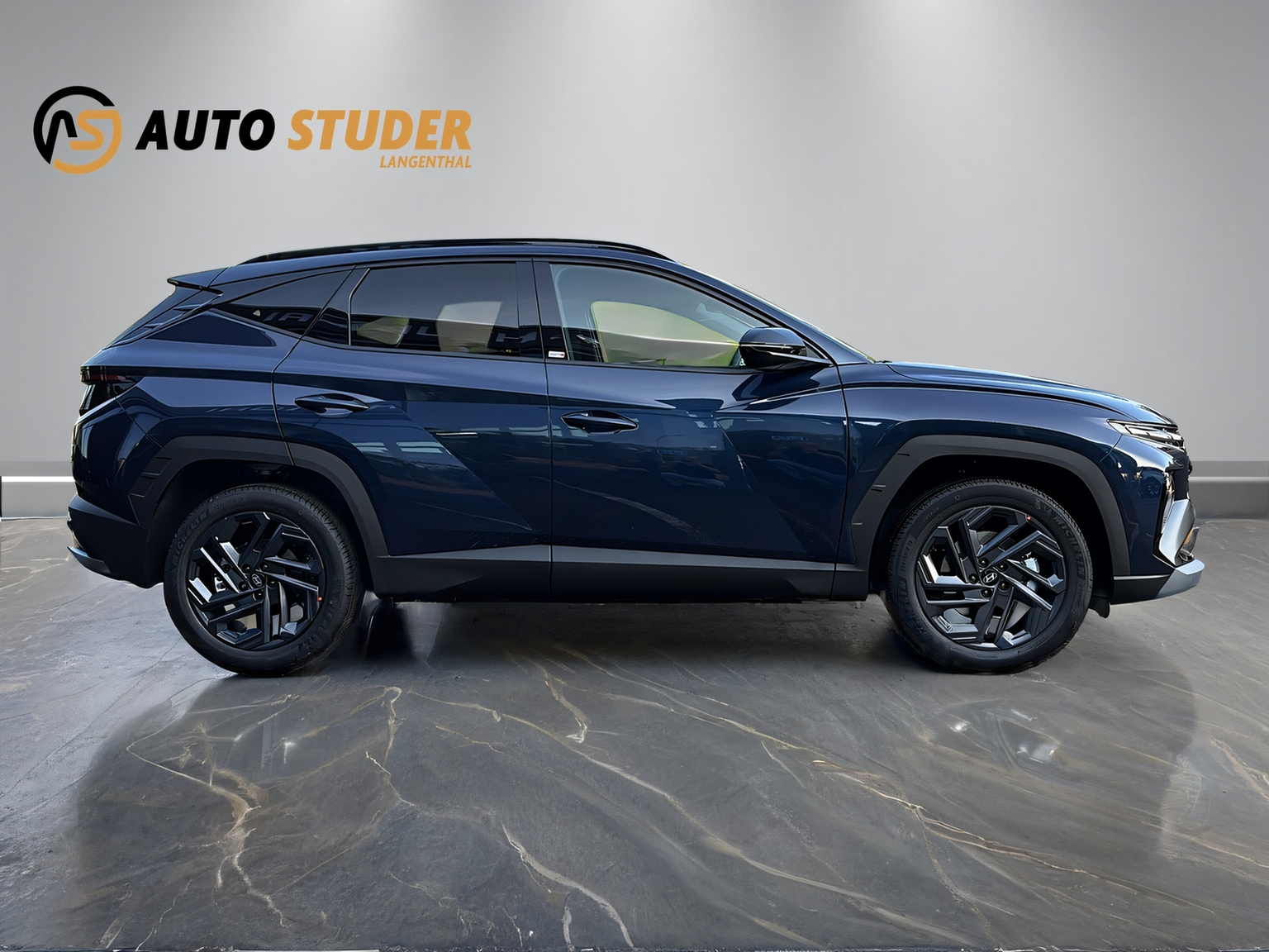 HYUNDAI Tucson 1.6 T-GDi HEV Origo Blackline 4WD