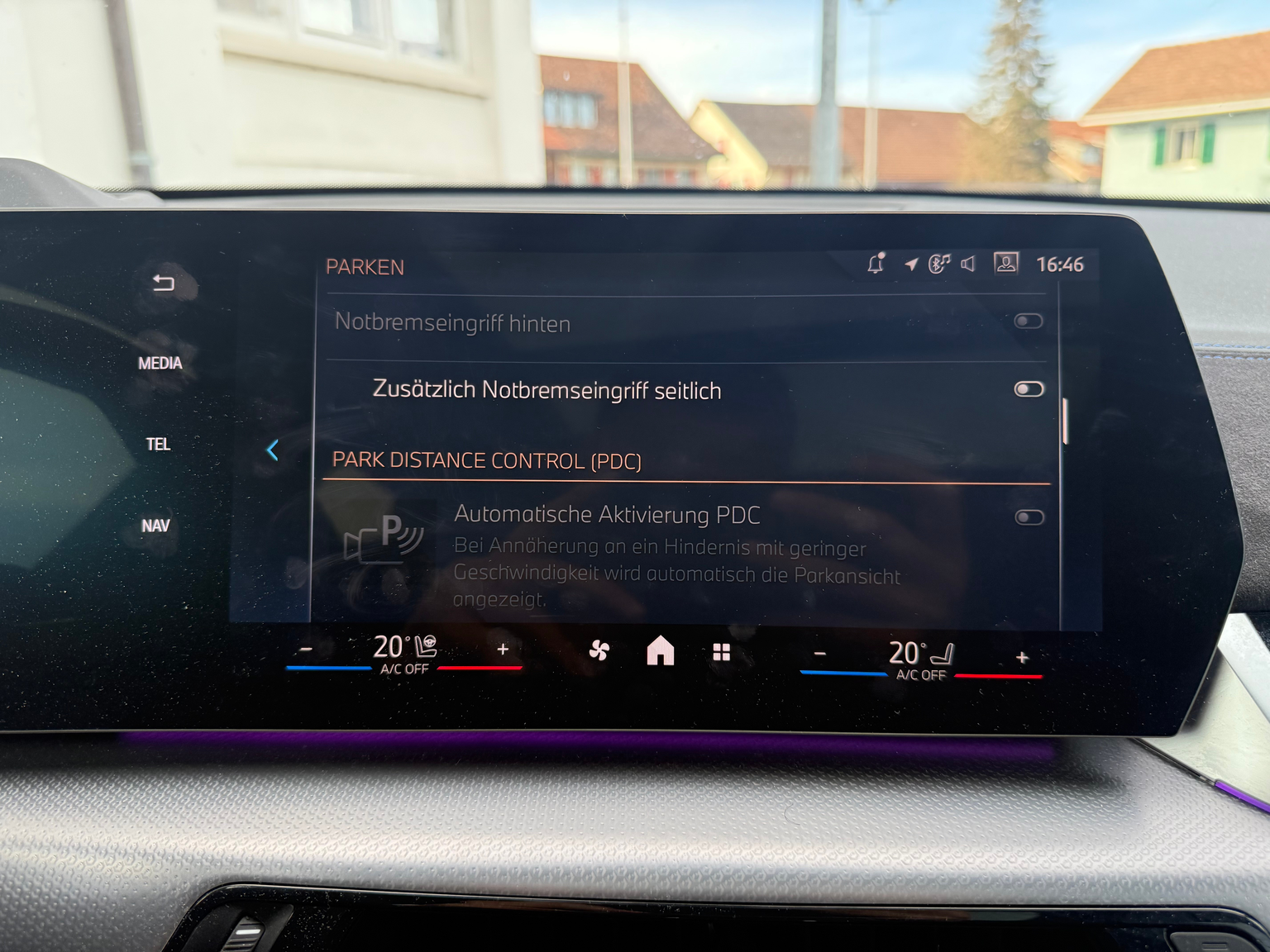 BMW X1 23i xDrive paddles M-SPORT PRO