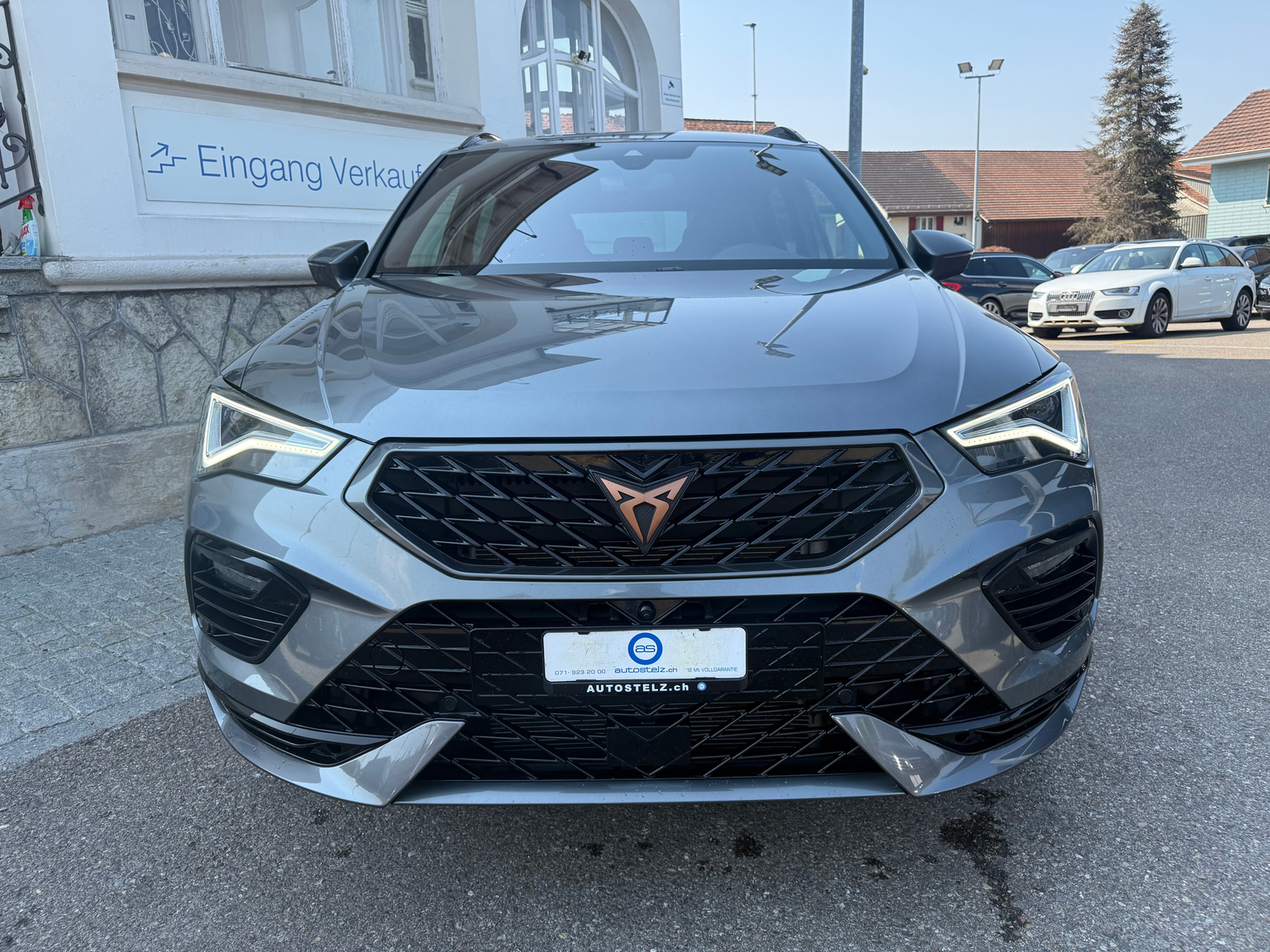 CUPRA Ateca 2.0 TSI VZ 4Drive DSG ** AKRAPOVIC - ABGASANLAGE **