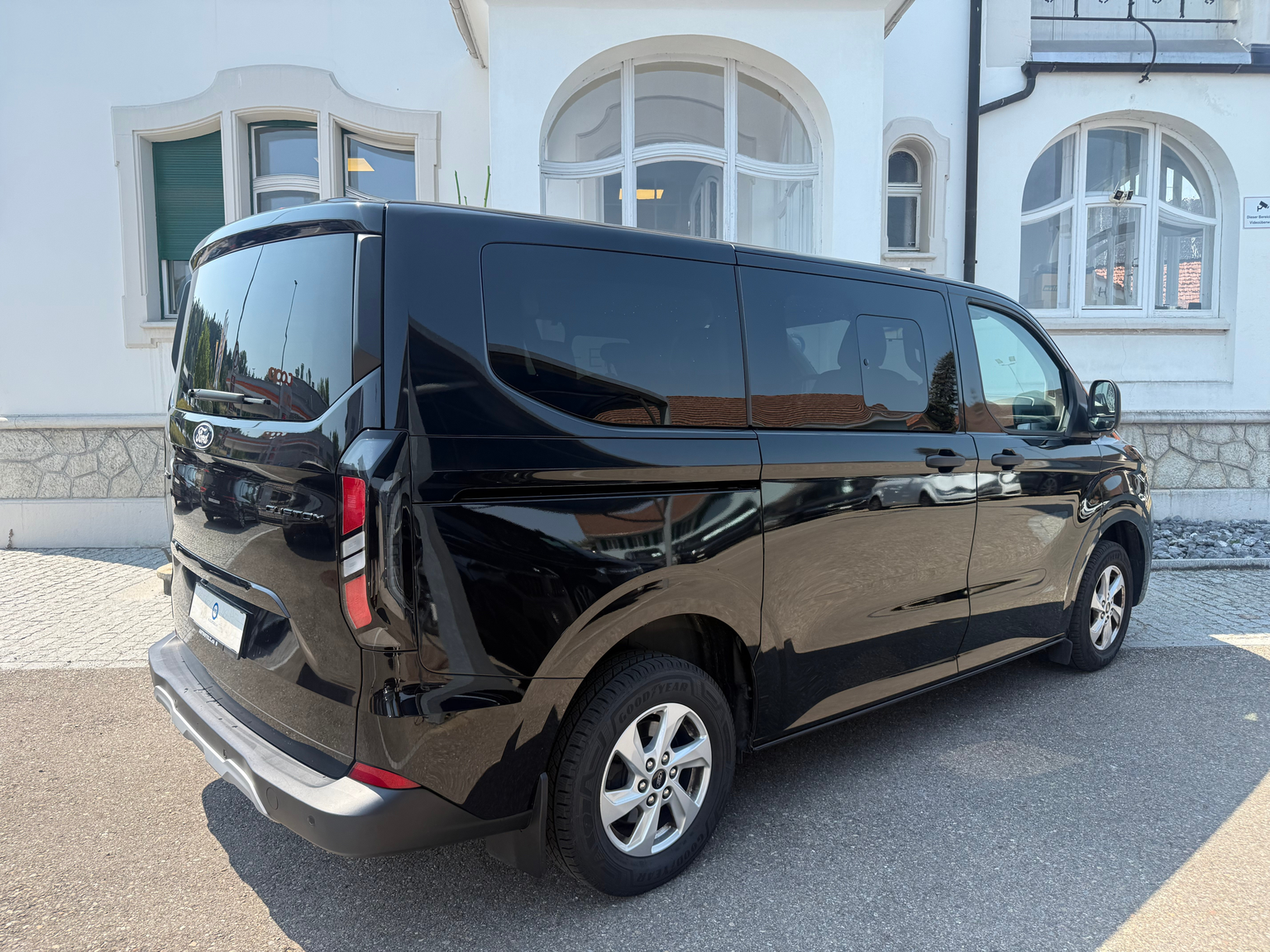 FORD Transit C Kombi 320 L1 2.0 EcoBlue 136 Trend