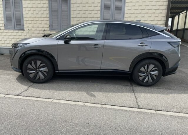 NISSAN Ariya Advance 63kWh