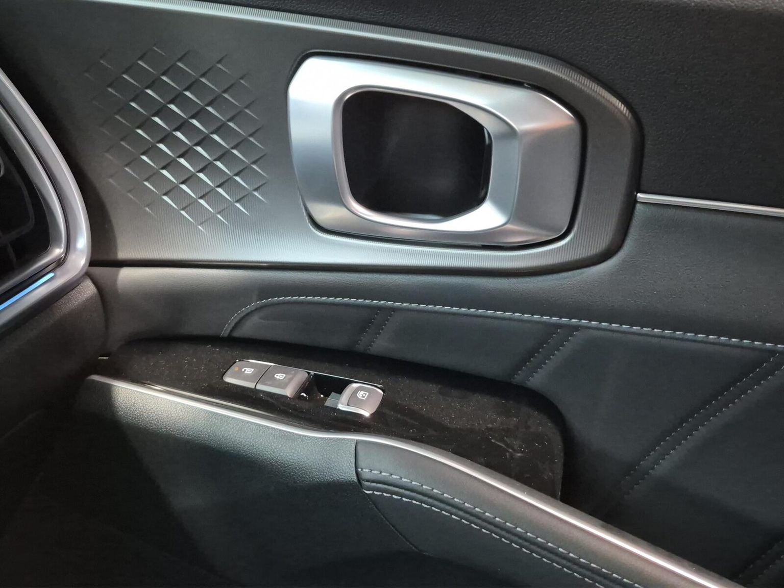 KIA Sorento 1.6 T-GDi Plug-in Hybrid Style 7P