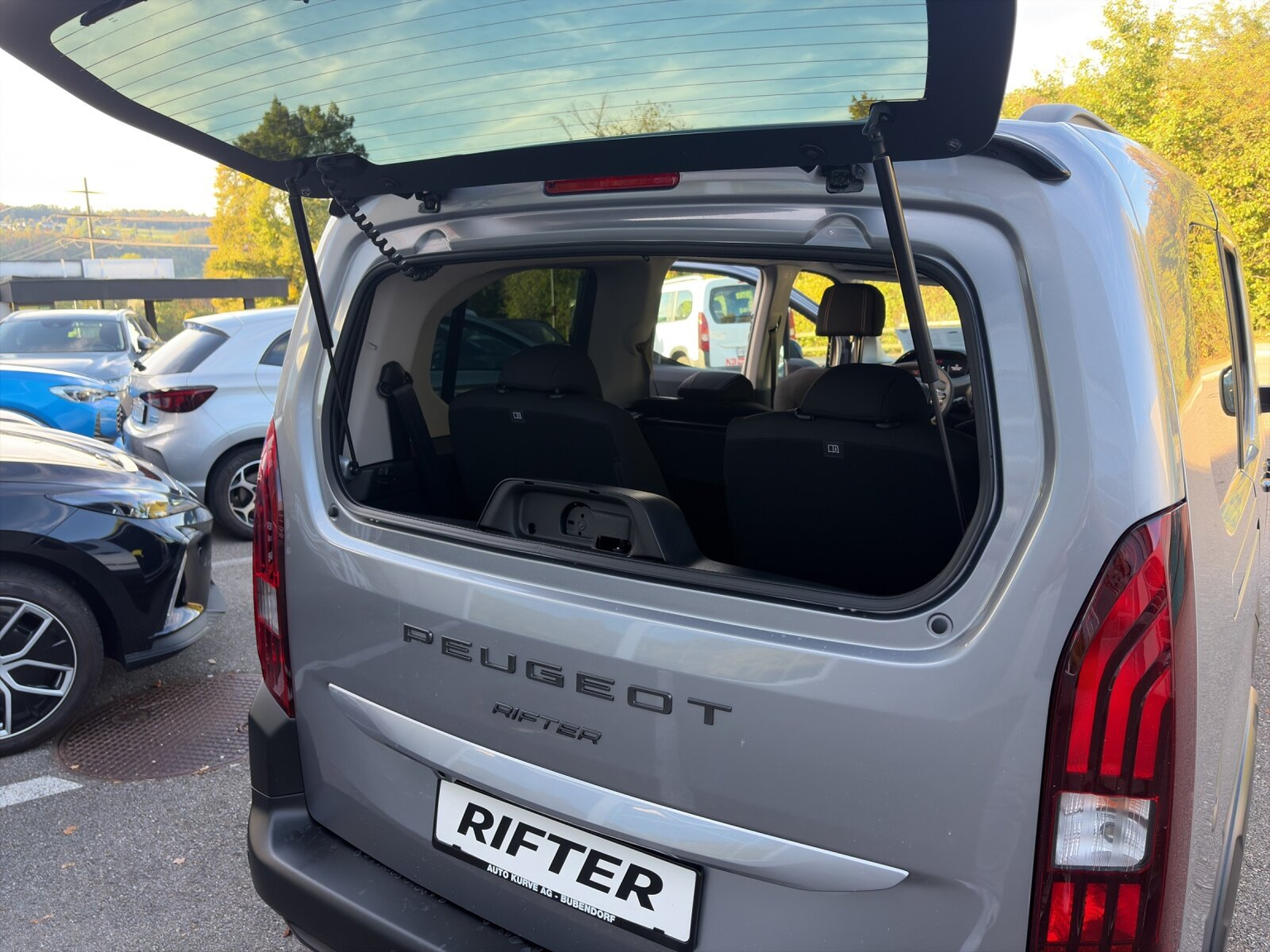 PEUGEOT Rifter Long 1.5 BlueHDi 130 Fa