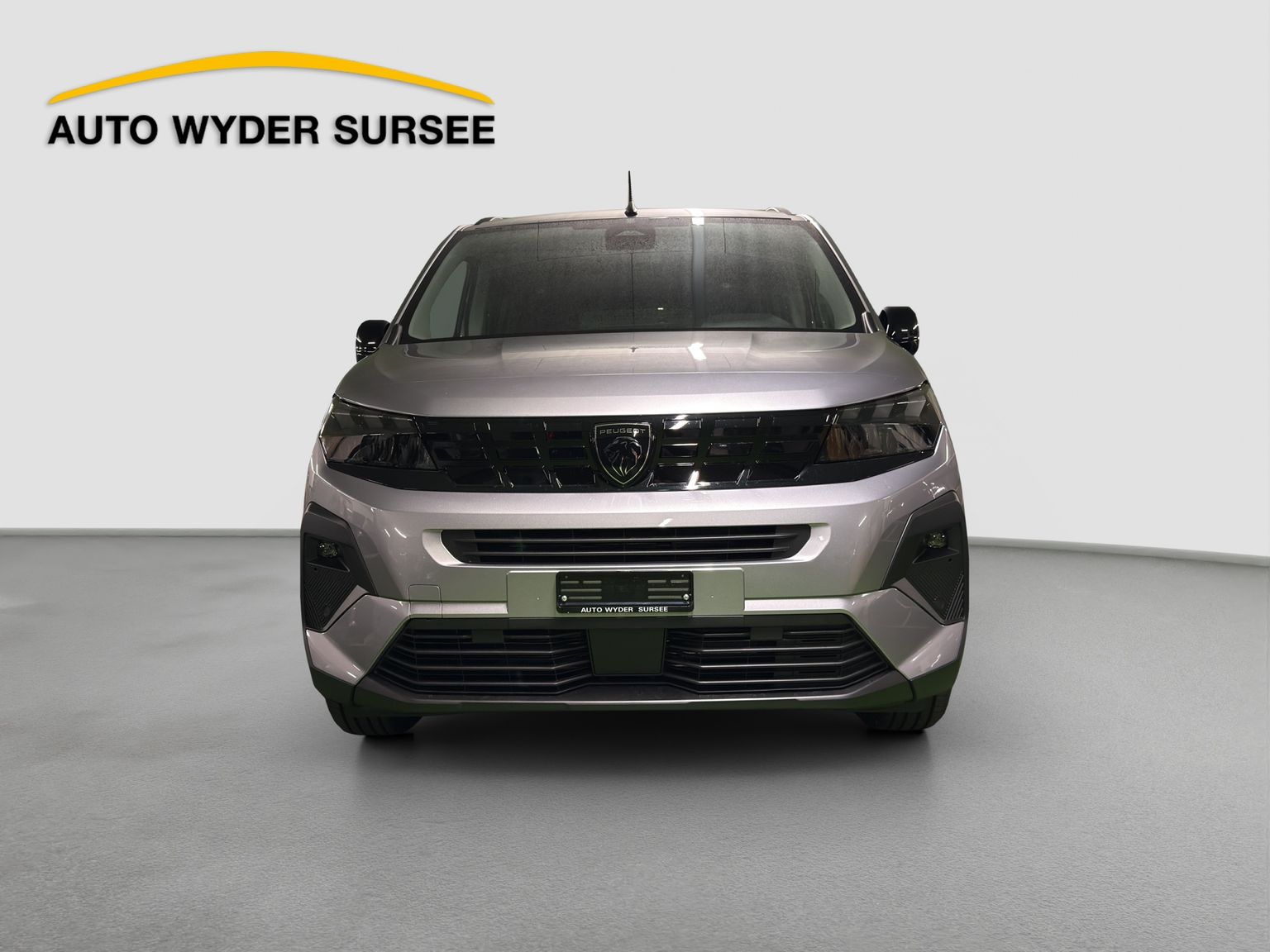 PEUGEOT Rifter Long 1.5 BlueHDi 130 Family Edition