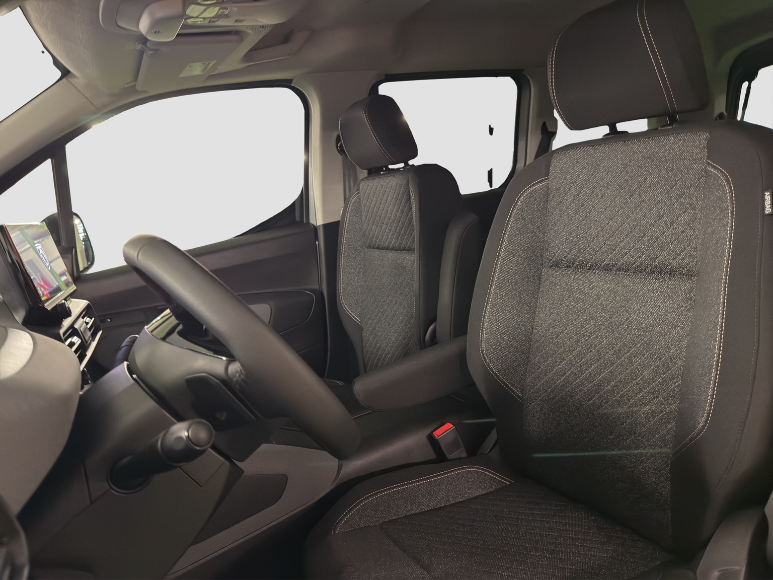 PEUGEOT Rifter Long 1.5 BlueHDi 130 Family Edition