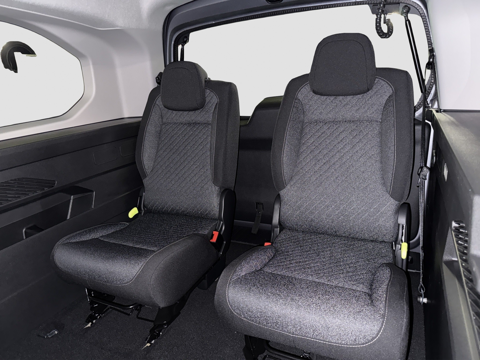 PEUGEOT Rifter Long 1.5 BlueHDi 130 Family Edition
