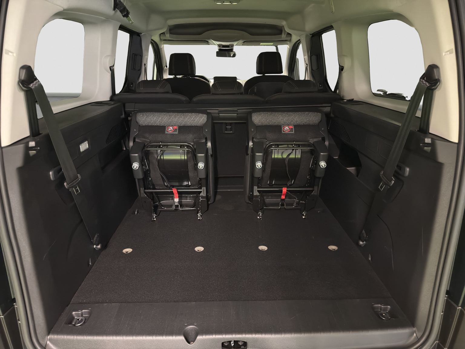 PEUGEOT Rifter Long 1.5 BlueHDi 130 Family Edition