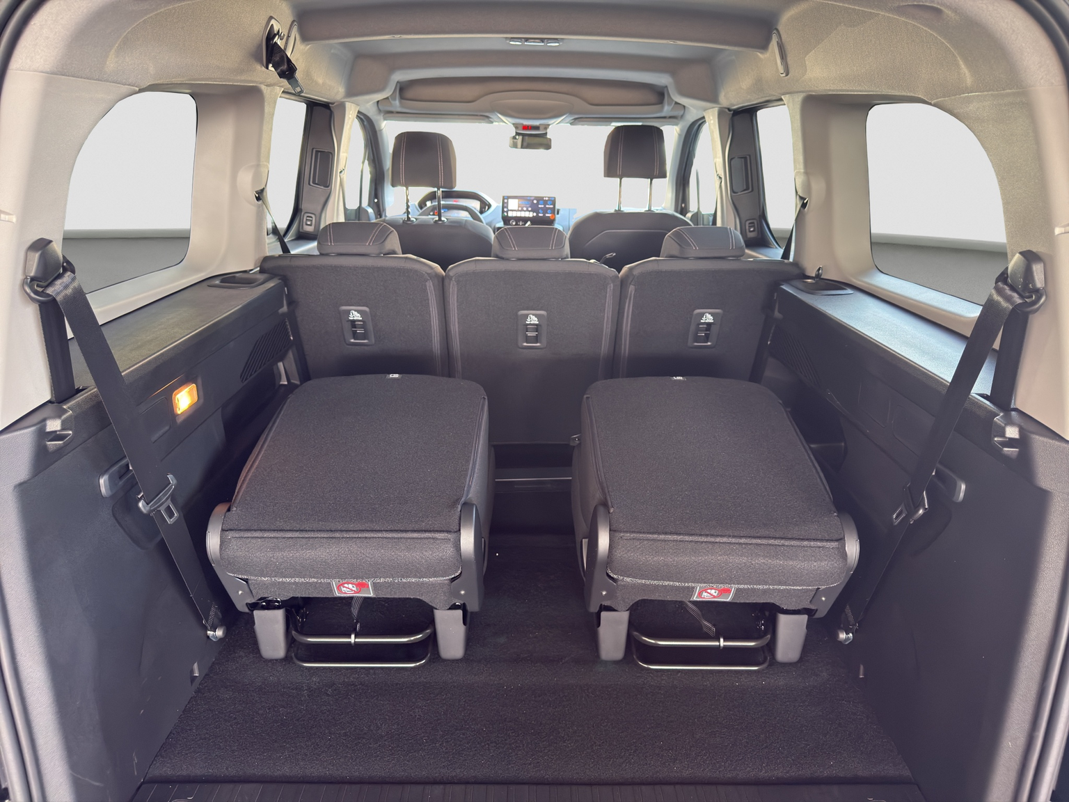 PEUGEOT Rifter Long 1.5 BlueHDi 130 Family Edition