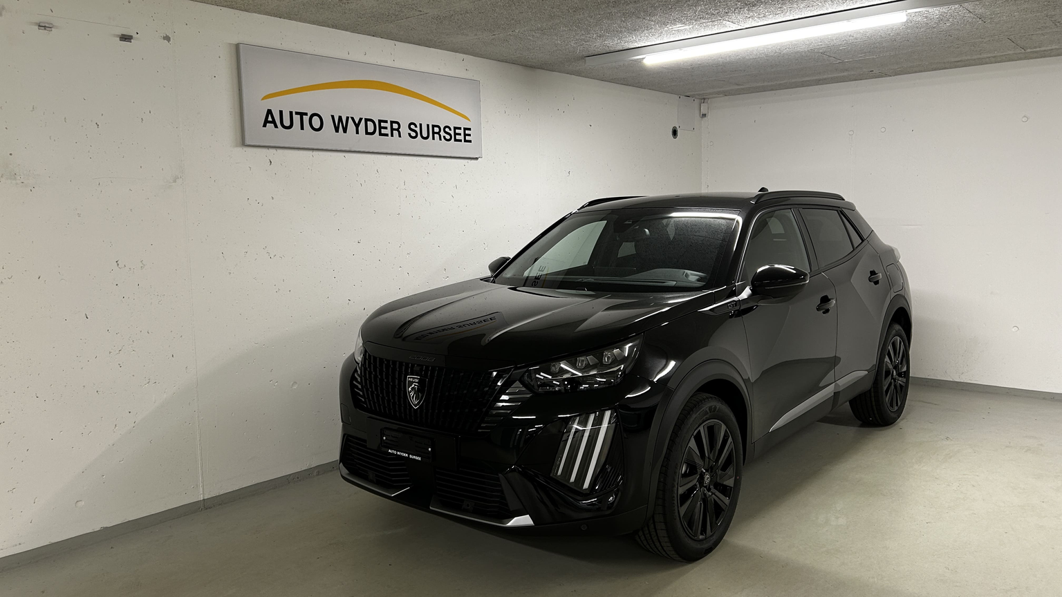 PEUGEOT 2008 1.2 Hybrid GT
