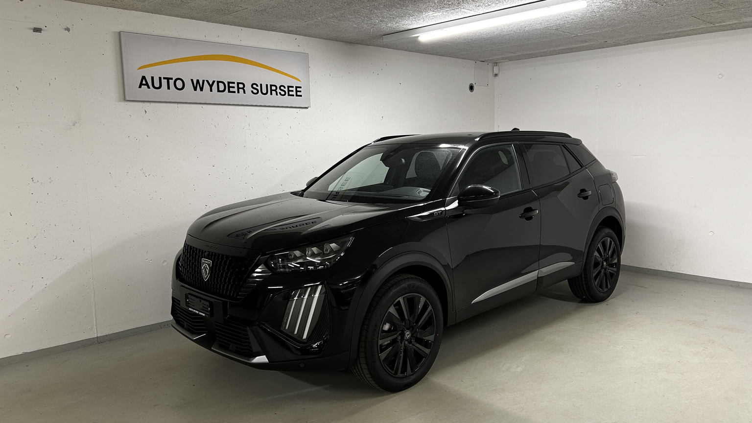 PEUGEOT 2008 1.2 Hybrid GT