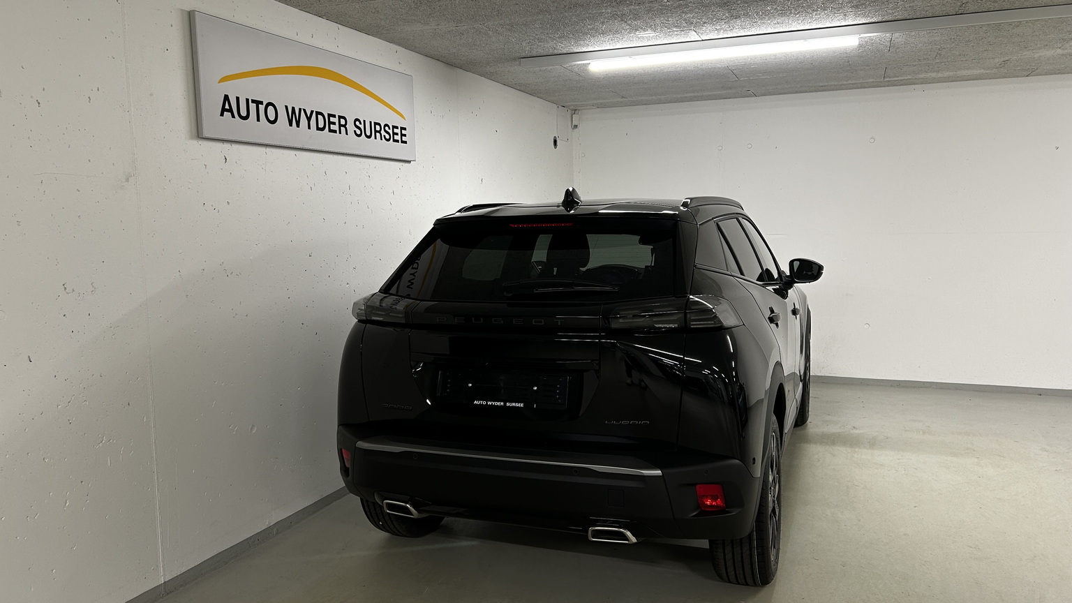 PEUGEOT 2008 1.2 Hybrid GT
