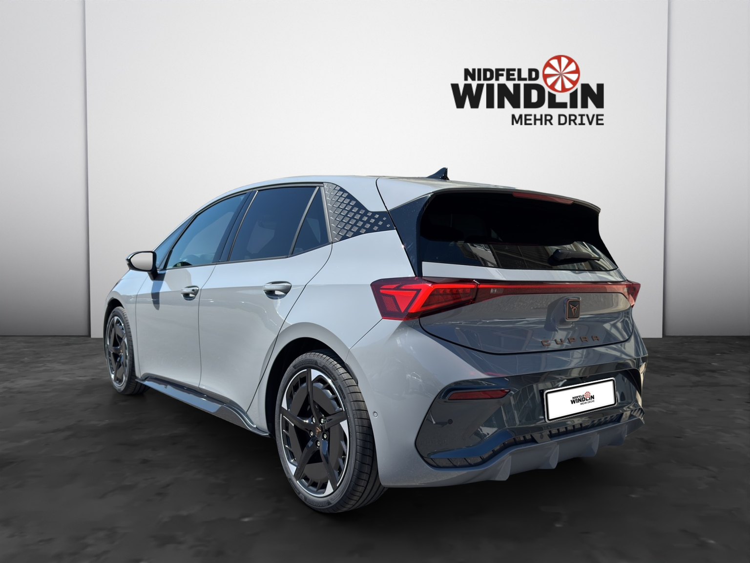 CUPRA Born 79 Kwh