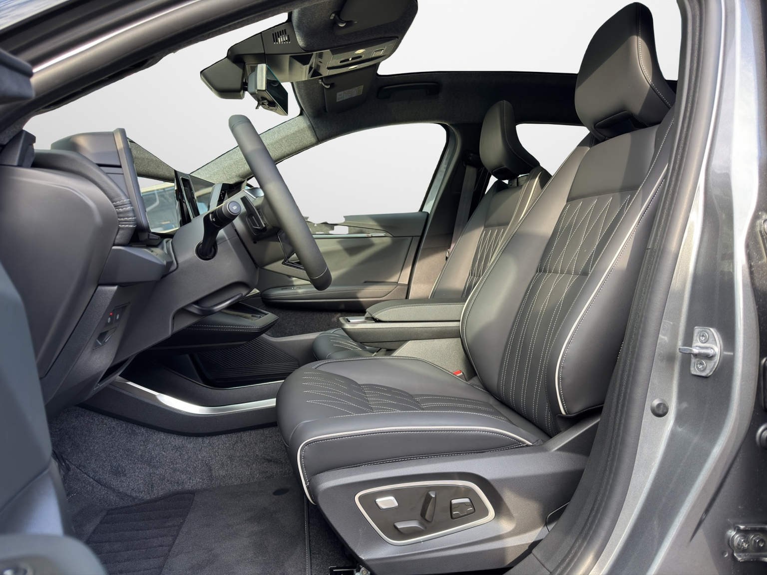 MITSUBISHI Eclipse Cross Instyle 87kWh