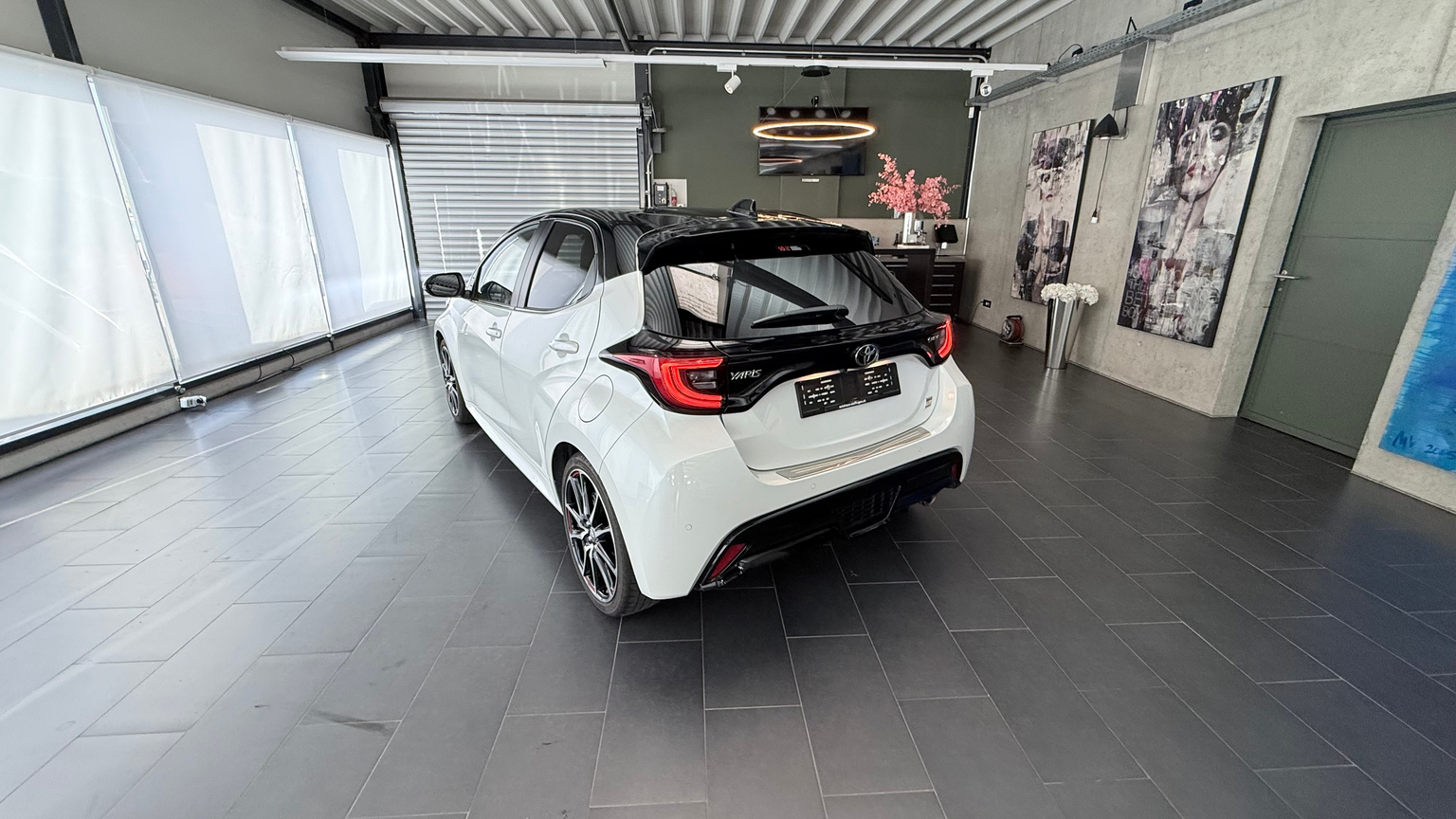 Vehicle Image