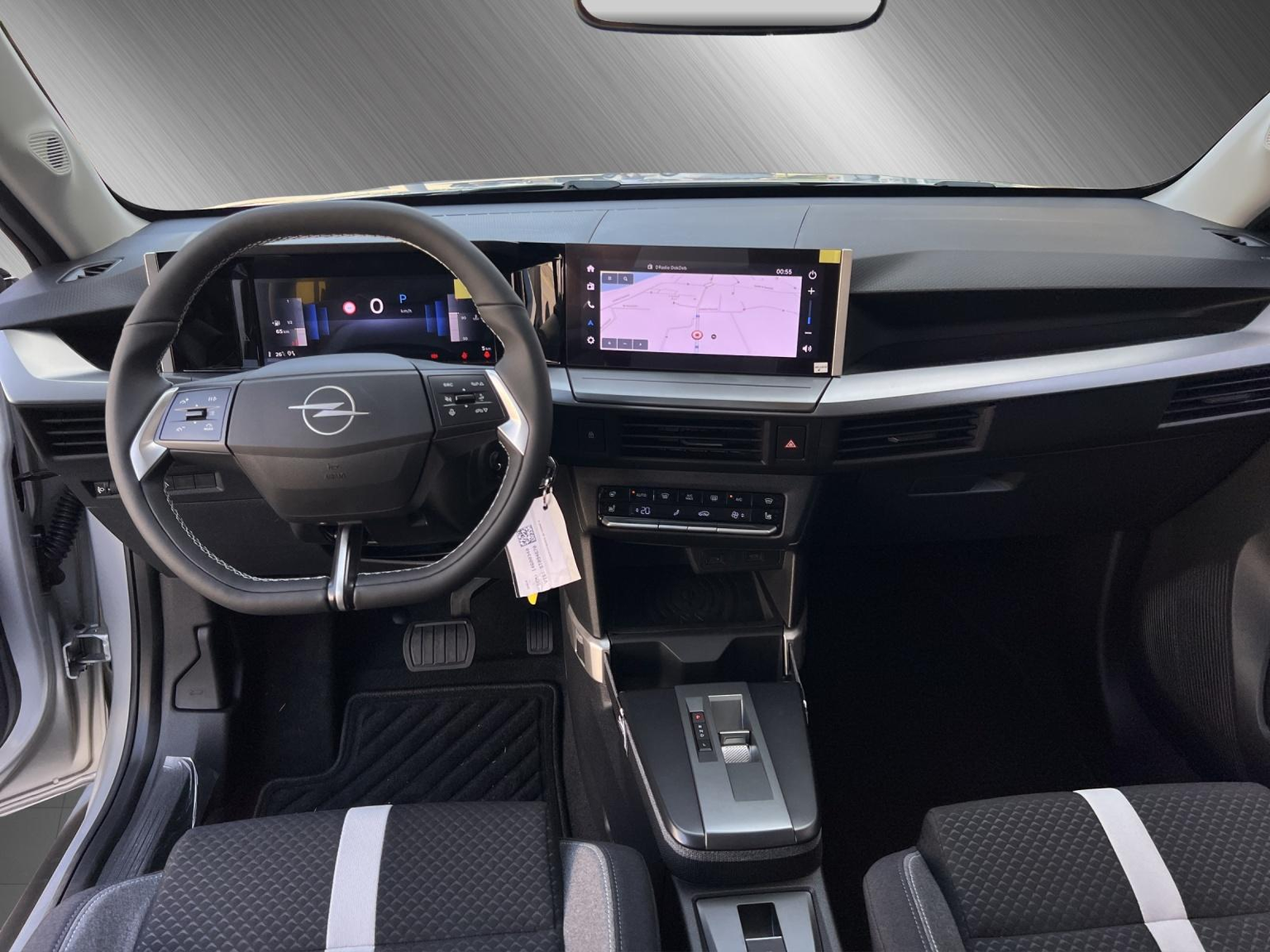 OPEL Frontera 1.2 T MHEV 145 GS
