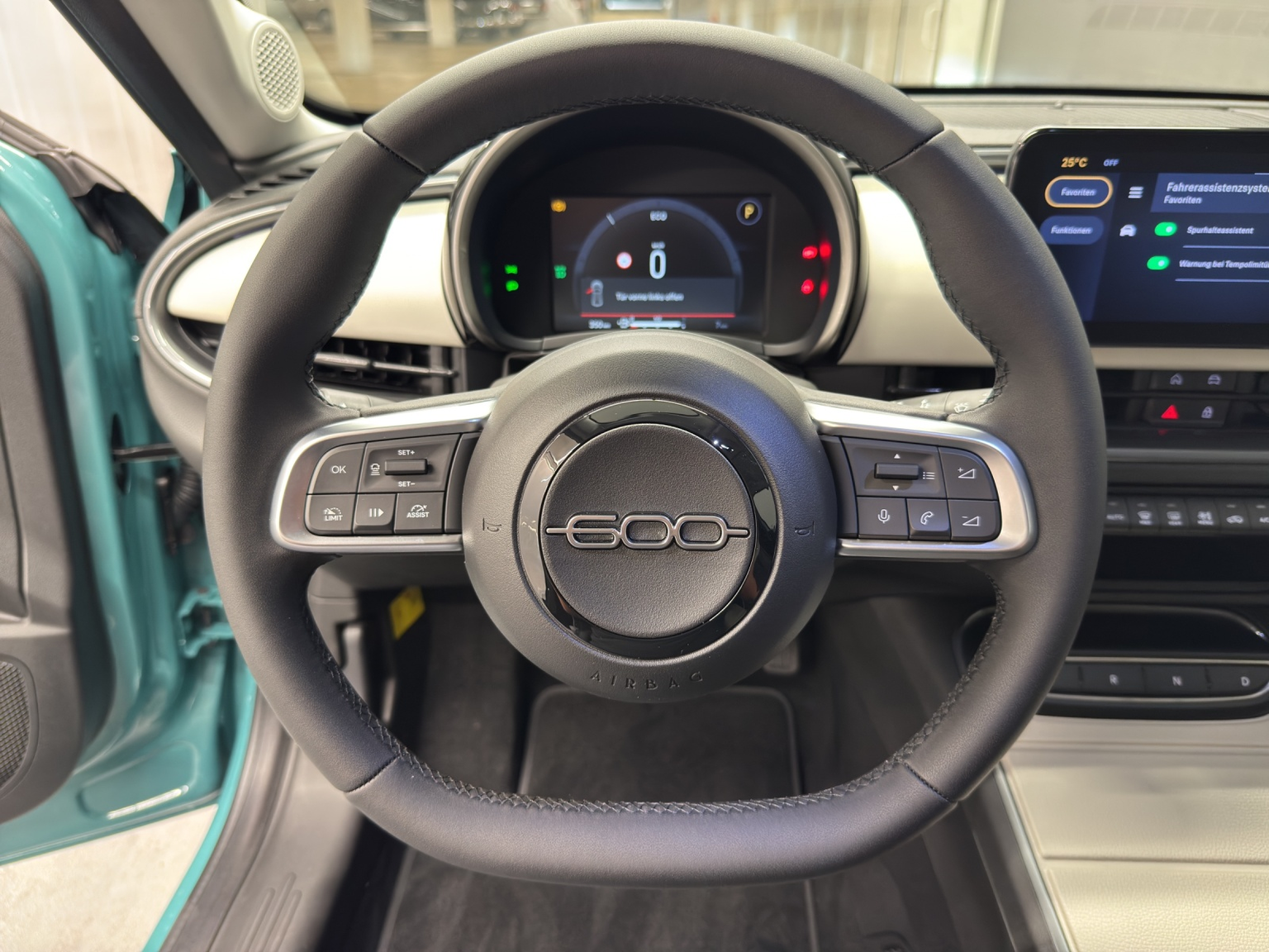FIAT 600 1.2 Hybrid 145 La Prima