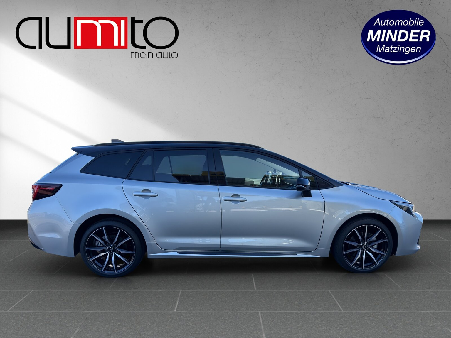 TOYOTA Corolla Touring Sports 2.0 HSD GR Sport e-CVT