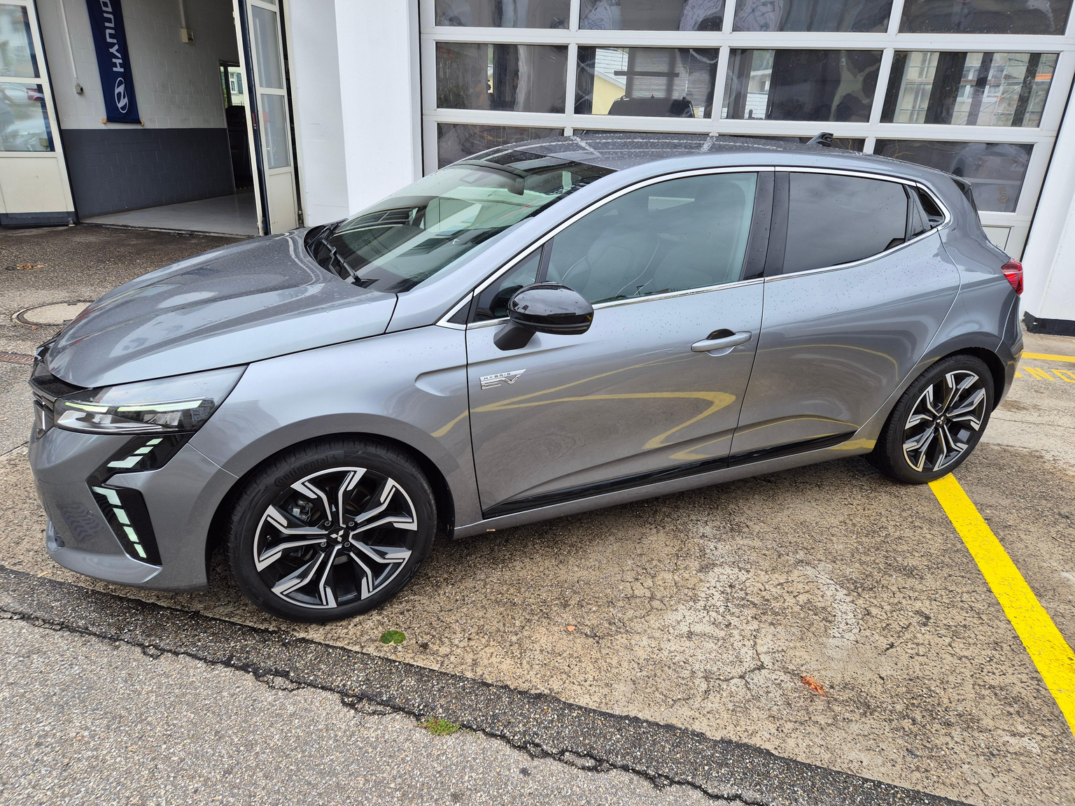 MITSUBISHI Colt 1.6 HEV Intense