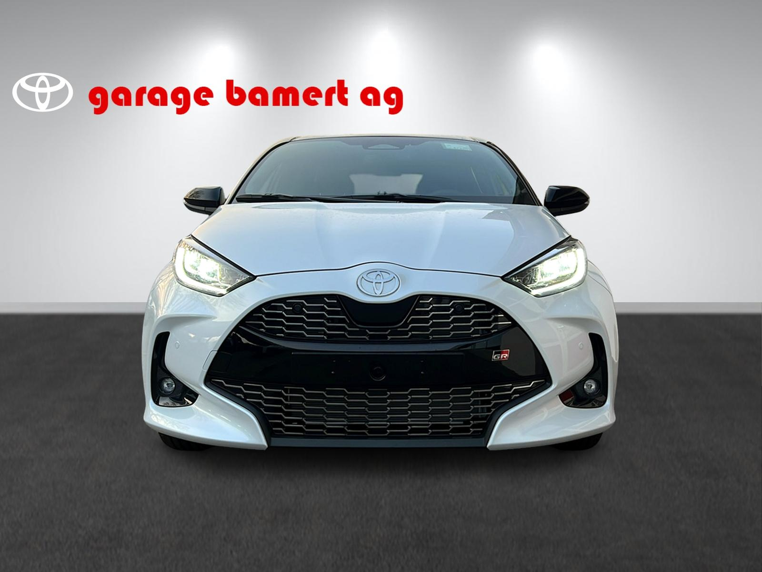 TOYOTA Yaris 1.5 VVT-i HSD GR Sport