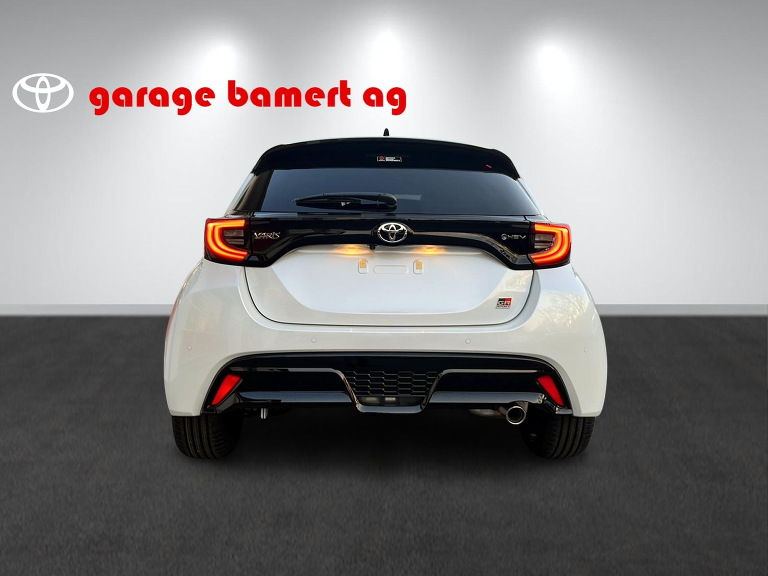 TOYOTA Yaris 1.5 VVT-i HSD GR Sport