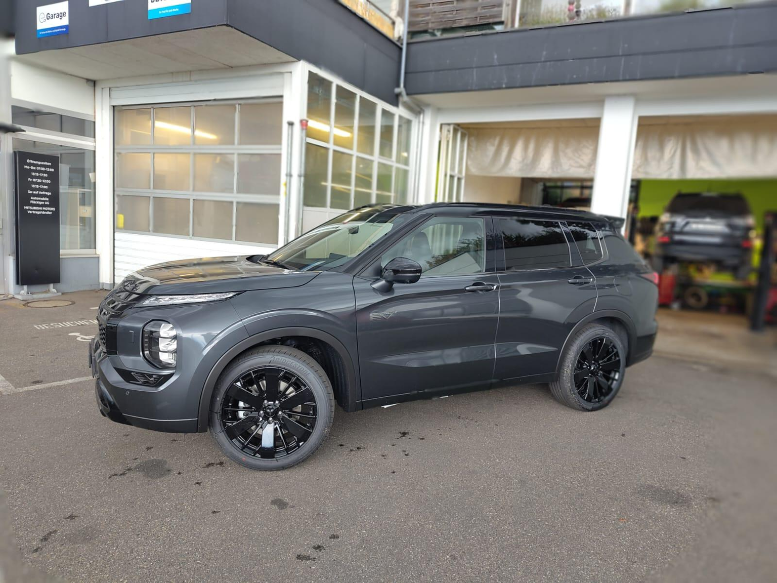 MITSUBISHI Outlander 2.4 PHEV Sport 4x4