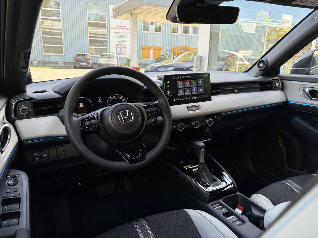 HONDA HR-V 1.5 i-MMD Advance Style P