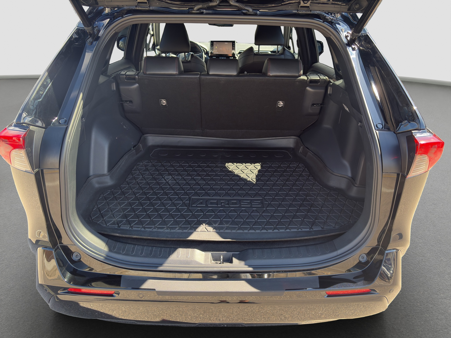 SUZUKI Across 2.5 Plug-in-Hybrid Compact Top E-CVT