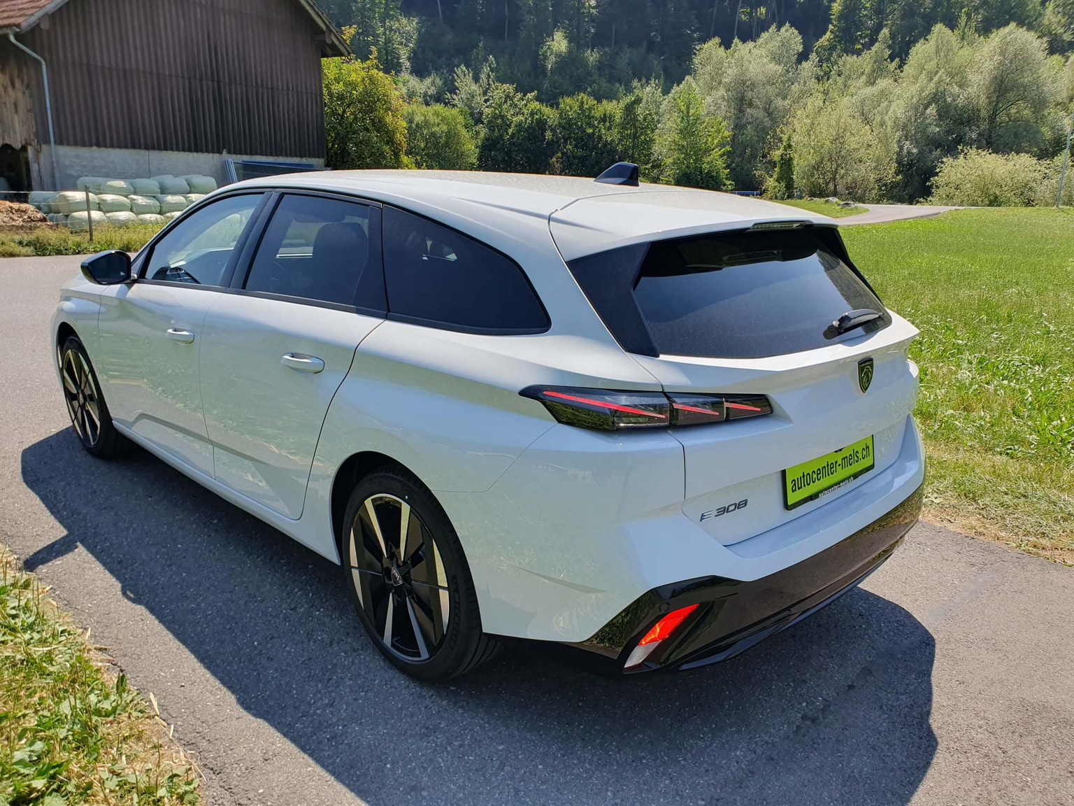 PEUGEOT 308 SW e-Allure
