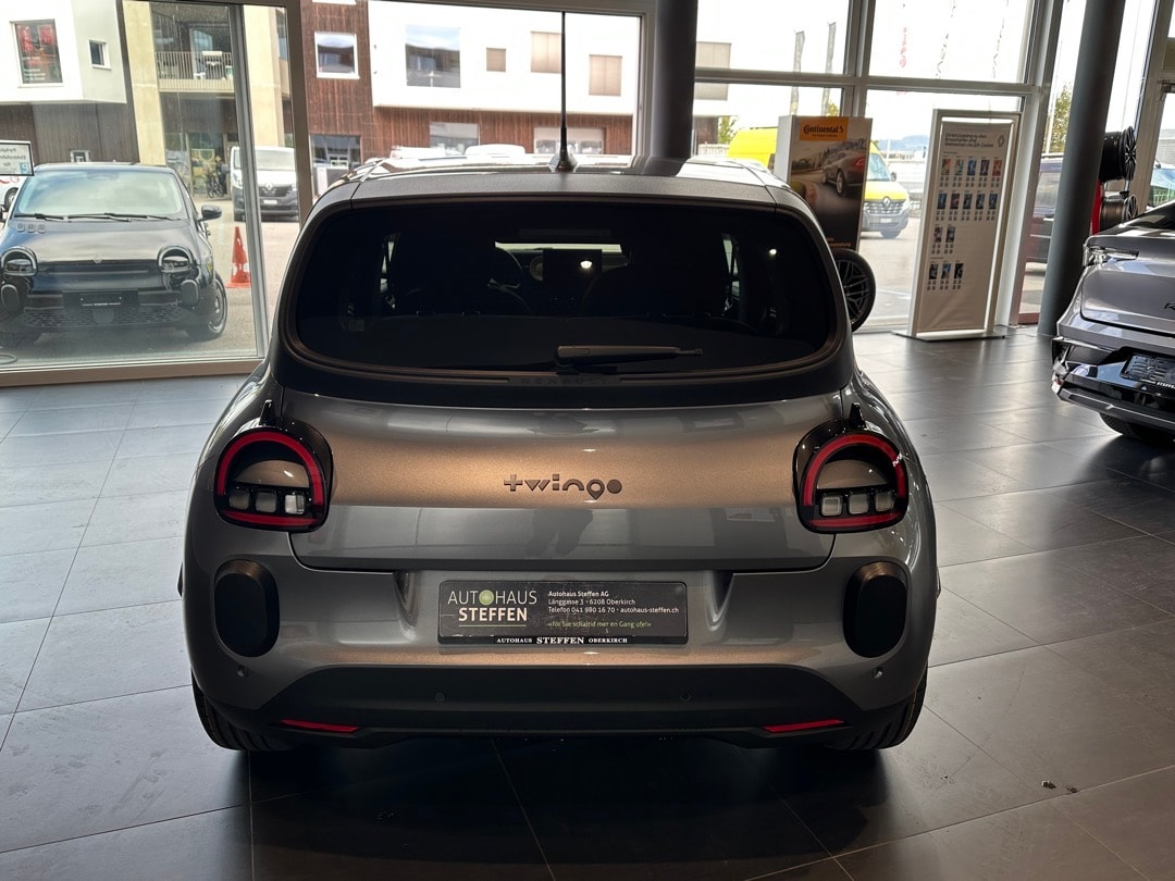 RENAULT Twingo E-Tech 27kWh Evolution