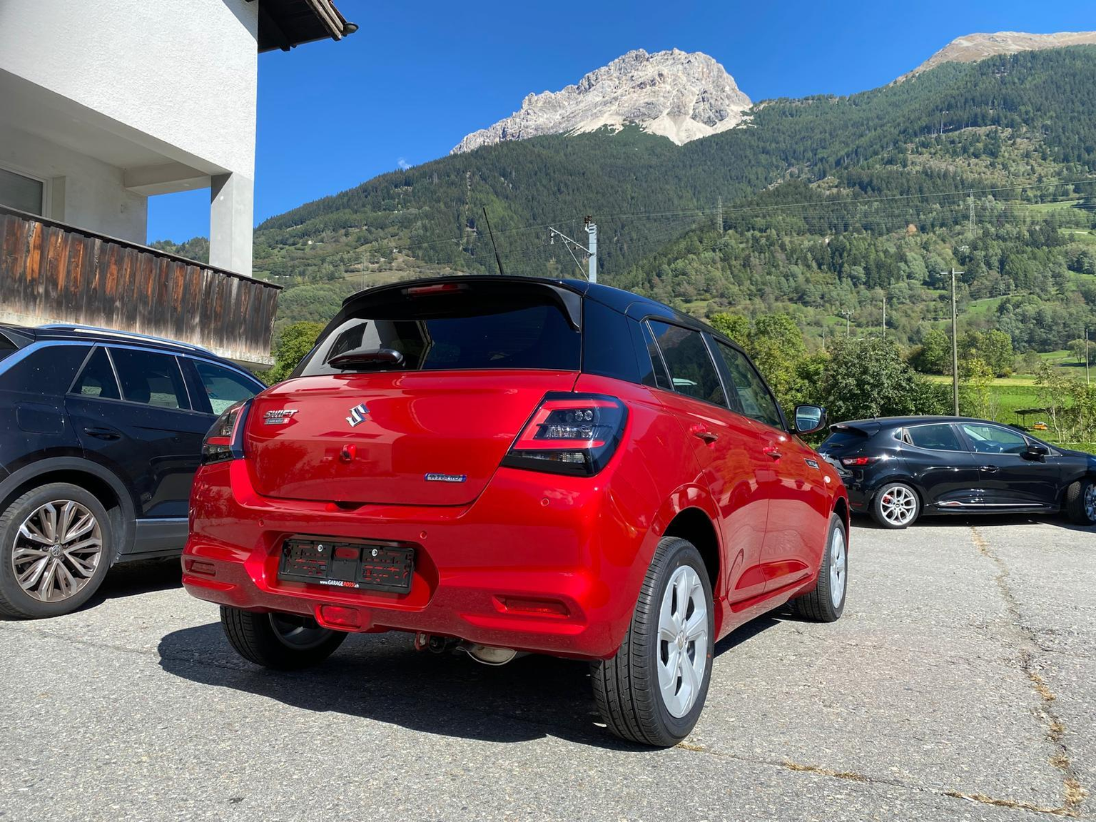 SUZUKI Swift 1.2 Sakura Hybrid 4x4