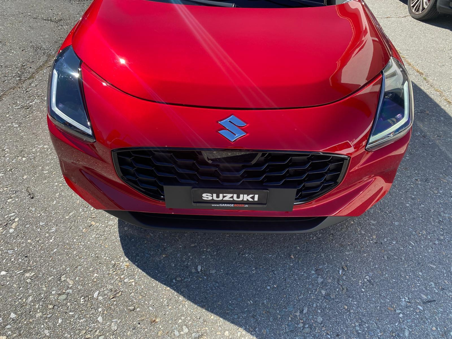SUZUKI Swift 1.2 Sakura Hybrid 4x4