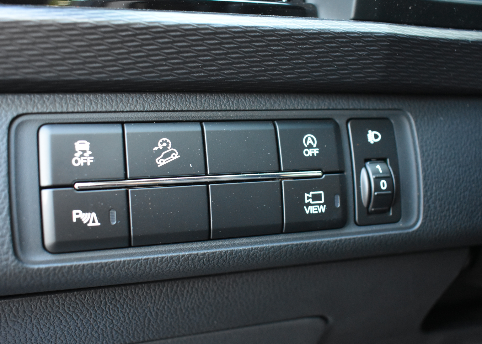 KGM-SsangYong Musso 2.2 Titanium 4WD A