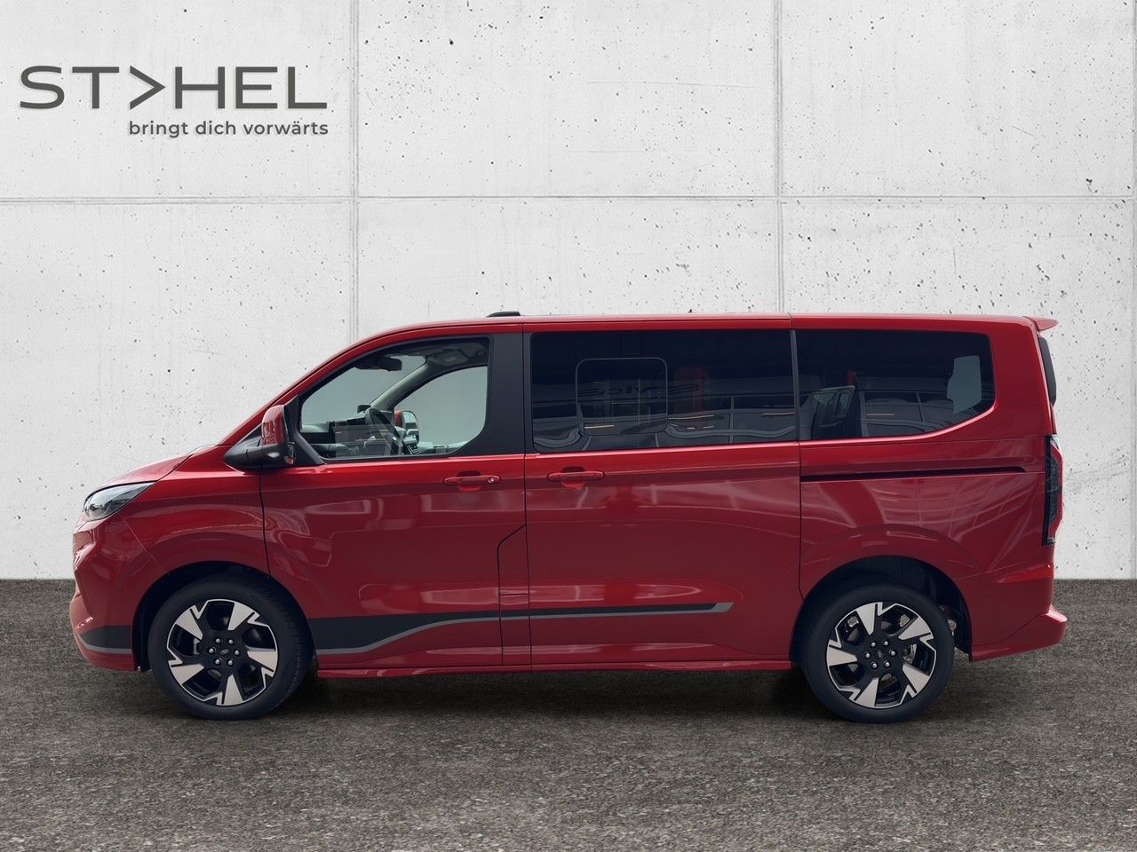 FORD Tourneo C Bus 320 L1 2.0 EcoBlue 170 Sport